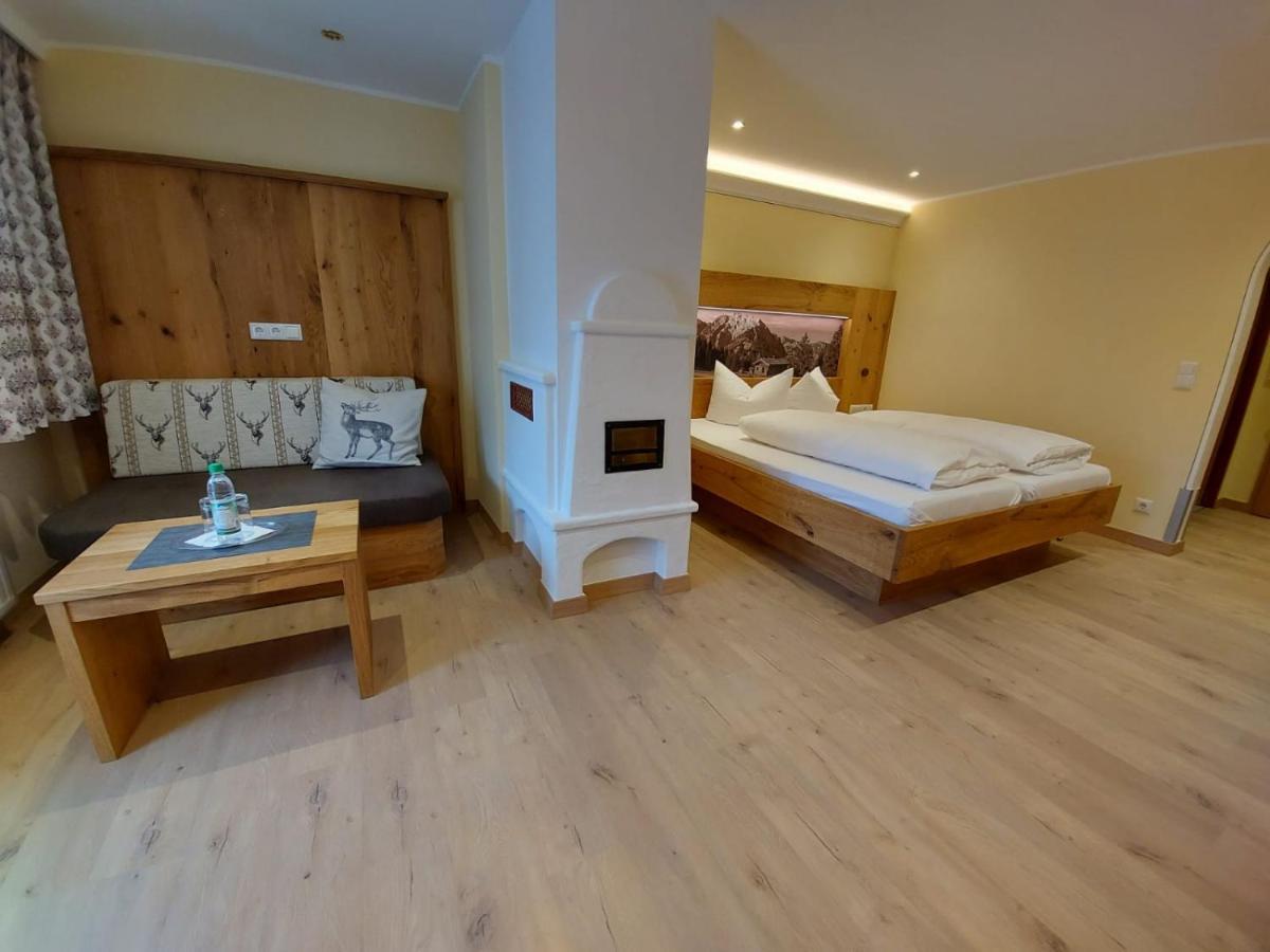 Hotel Bergheimat เชอเนา อัม เคอนิกเซ ภายนอก รูปภาพ