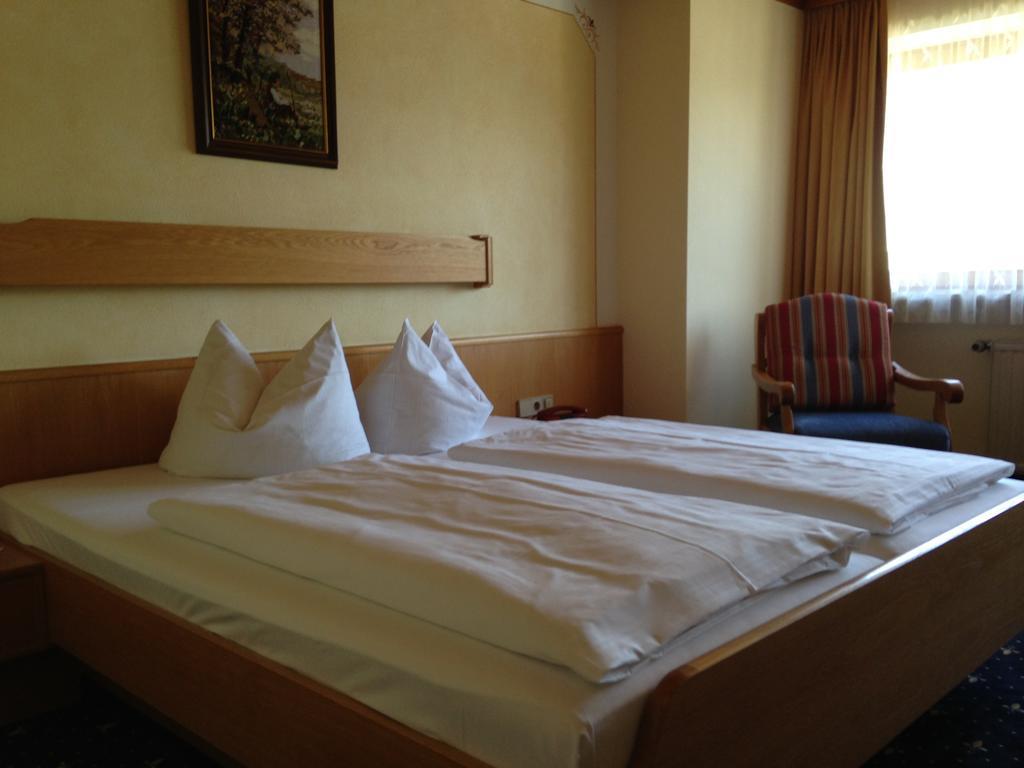 Hotel Bergheimat เชอเนา อัม เคอนิกเซ ห้อง รูปภาพ