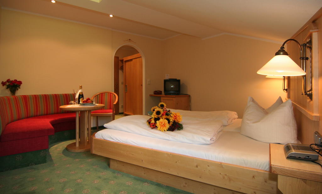 Hotel Bergheimat เชอเนา อัม เคอนิกเซ ห้อง รูปภาพ